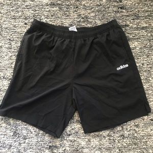 Adidas work out shorts XL